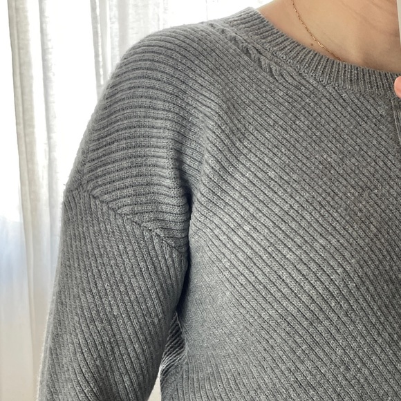 Aritzia Wilfred Free cable knit sweater, grey, size small - Picture 7 of 10
